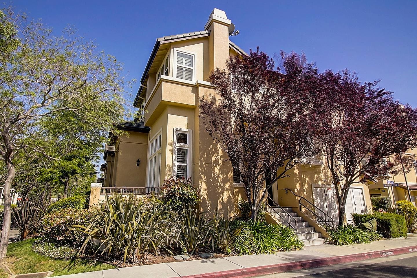 5114 Graves Ave, San Jose, CA 95129 | Zillow
