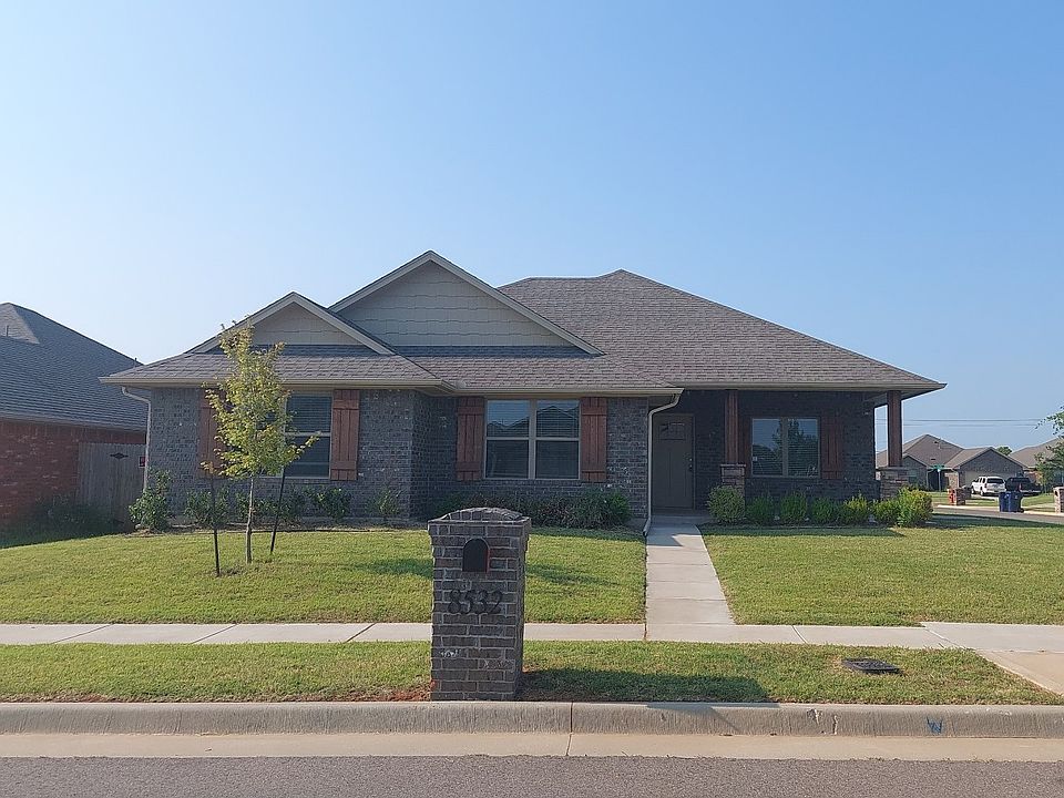 1st image of 8532 SW 43rd St