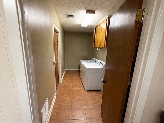 4th image of 513 Stonewall Frierson Rd