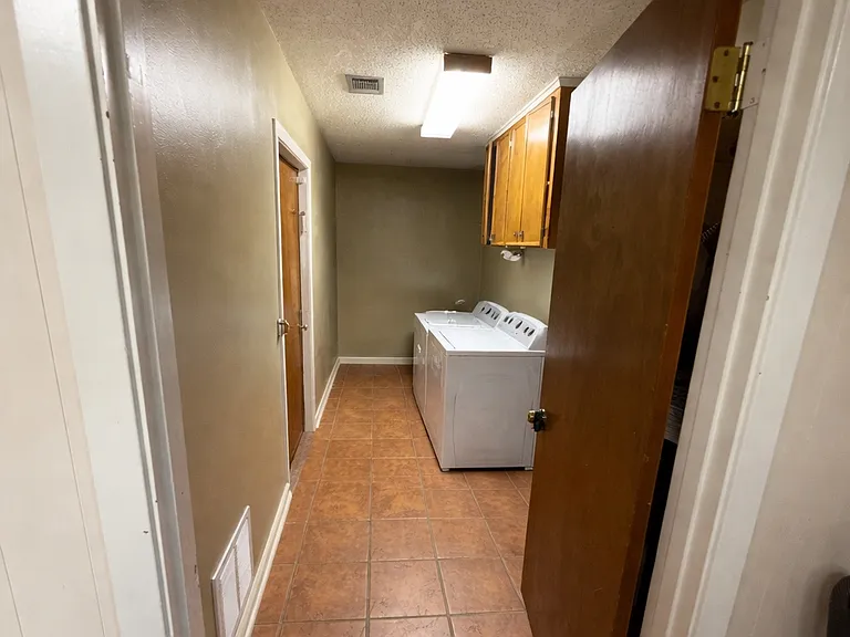 513 Stonewall Frierson Rd — Photo 4