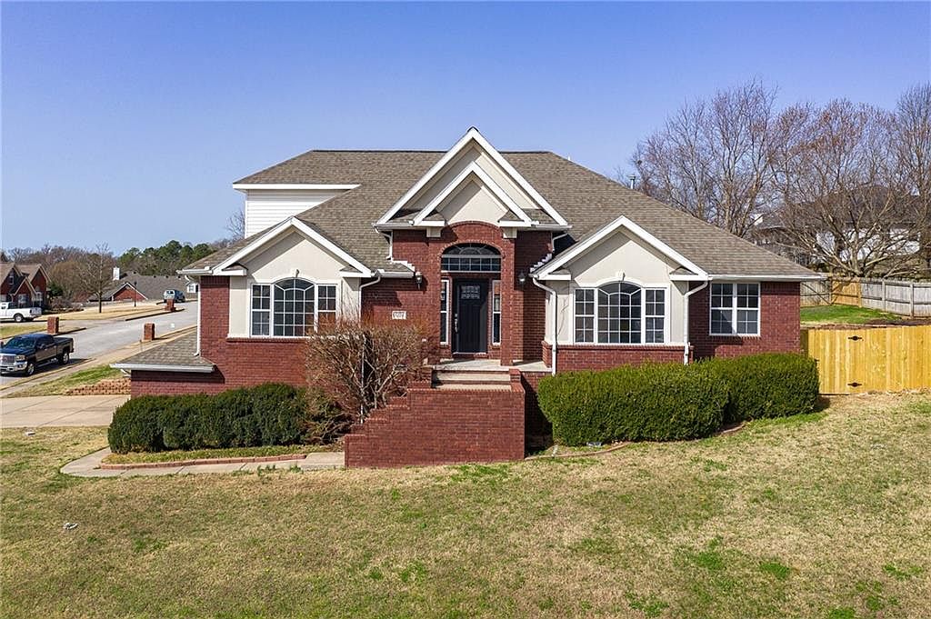 4224 Georgia St Springdale Ar 72762 Mls 1044499 Zillow