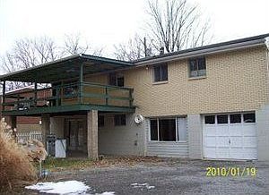 2nd image of 809 Redstone Dr