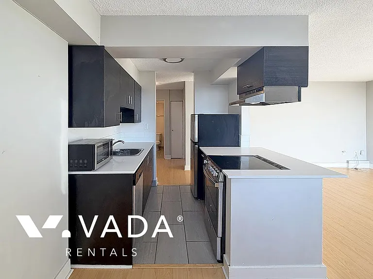 1770 Barclay St — Photo 6