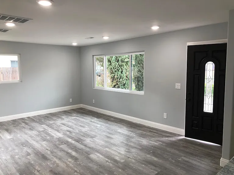 2553 Pilot Knob Dr — Photo 13