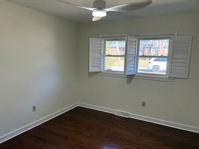 6011 Ridgecrest Ave — Photo 11