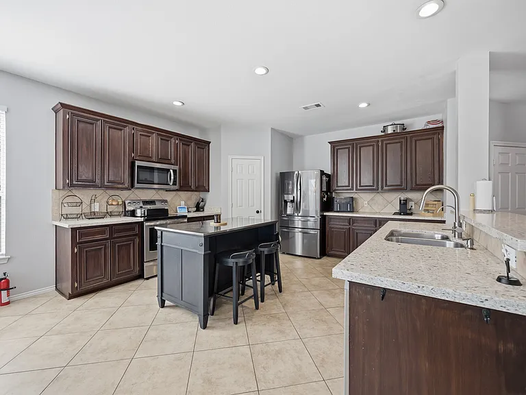 6110 Fulton Meadows Ln — Photo 12