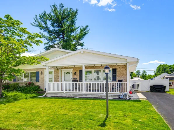 449 W Marion St, Lititz, PA 17543