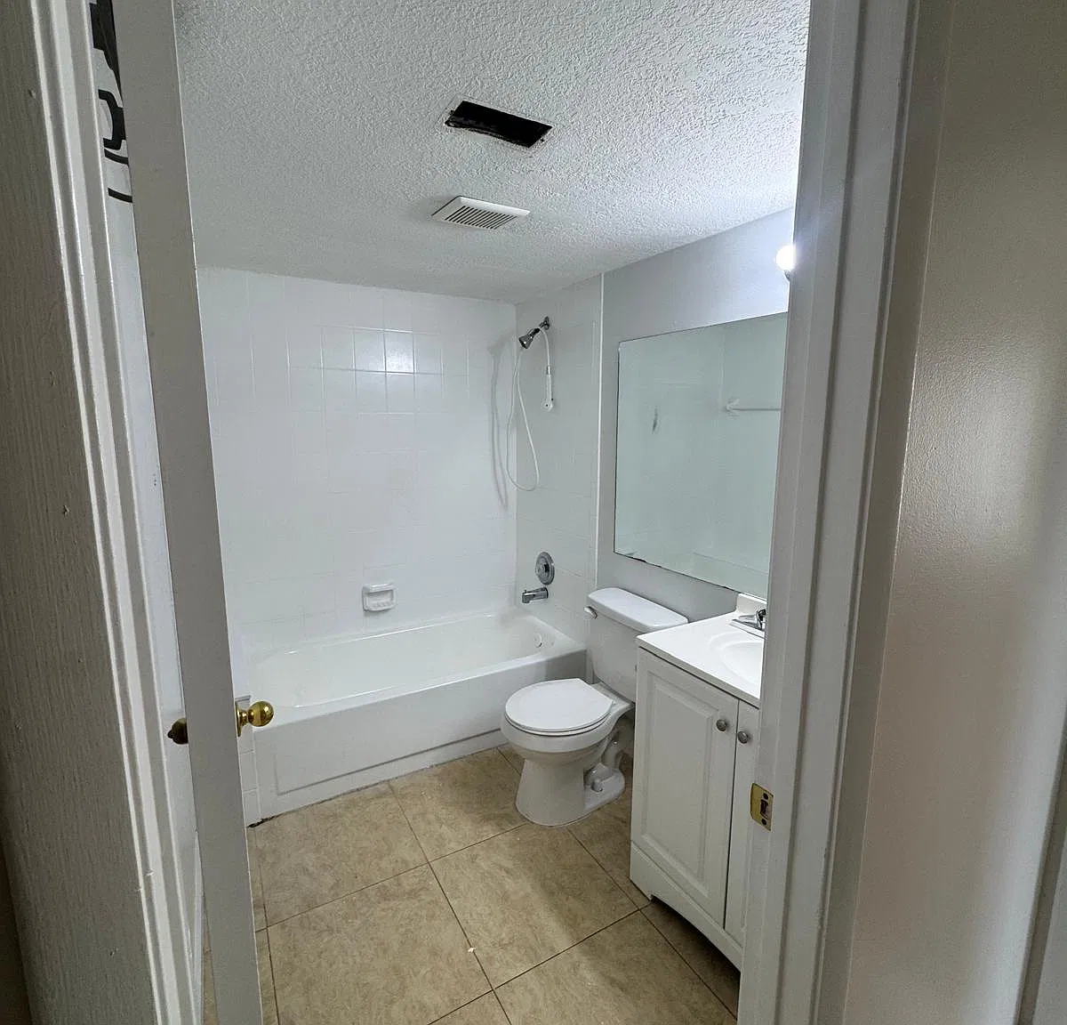 2 bed, 934 sqft, $1,450 — Photo 4
