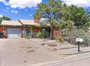 1665 Borealis Ave SE, Rio Rancho, NM 87124