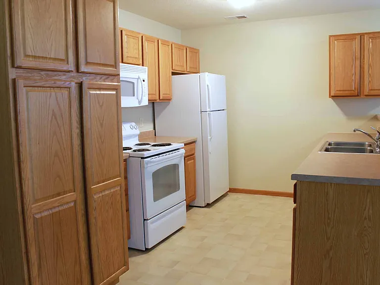 Jordan Valley Townhomes — Photo 13