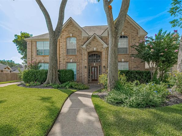 1134 Wood Fern Dr