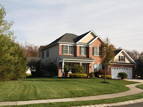 2nd image of 1 Marion Ct