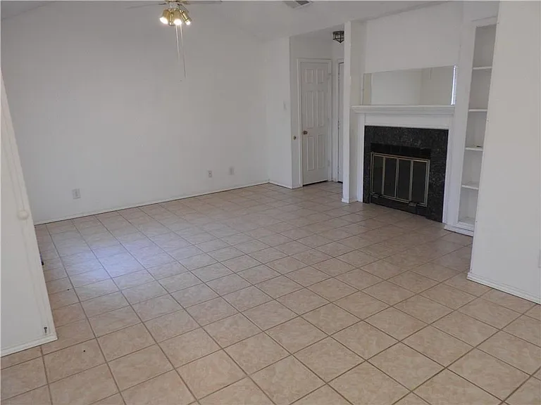 248 Jefferson Pkwy — Photo 5