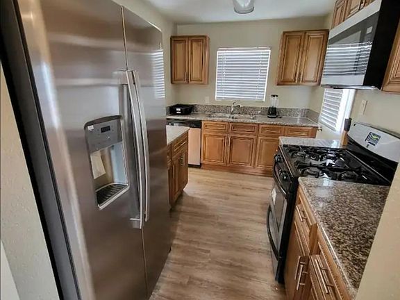 3rd image of 159 Garrett Ave
