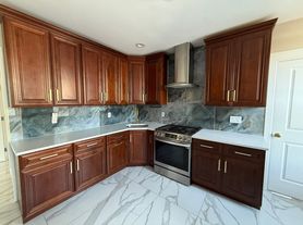 112 Luddington Ave, Clifton, NJ