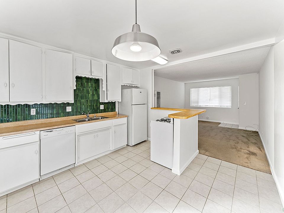 1st image of 1205 Florida St APT B
