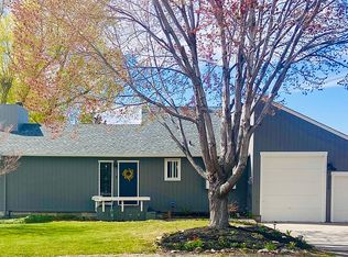 3130 NW Cascade Ave, East Wenatchee, WA 98802