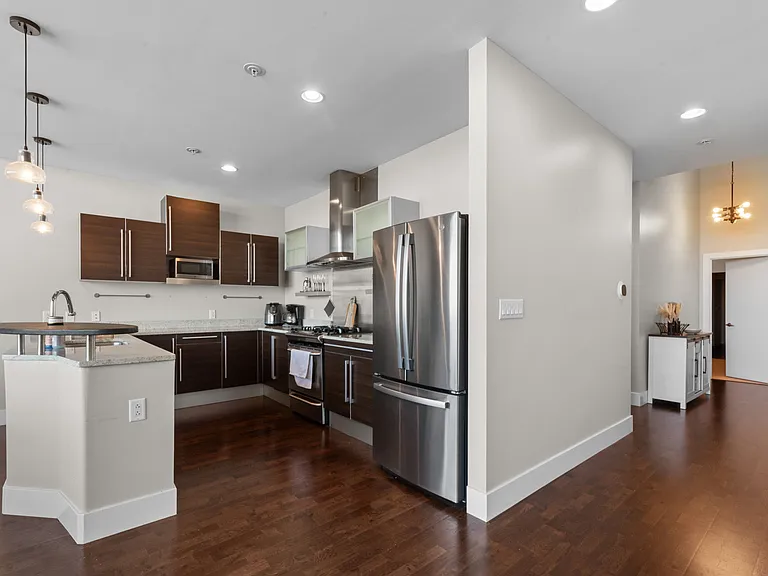 4100 Forest Park Ave #507 — Photo 9