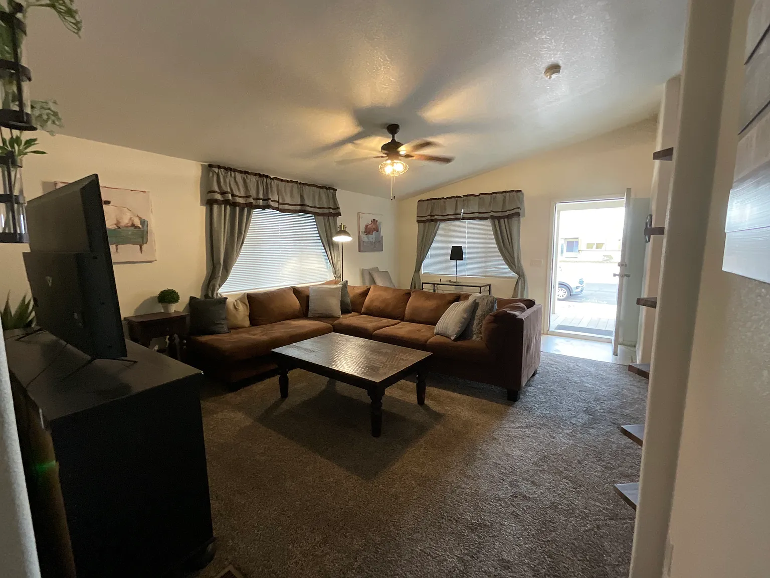 3 bed, 1325 sqft, $1,500 — Photo 3