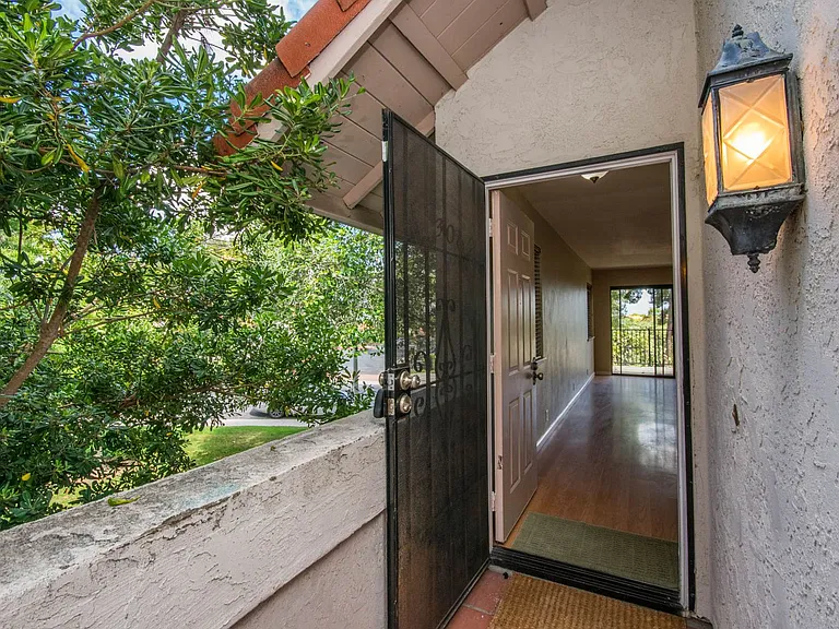 3062 Corte Trabuco — Photo 2