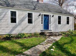 247 Middle Rd, Falmouth, ME 04105