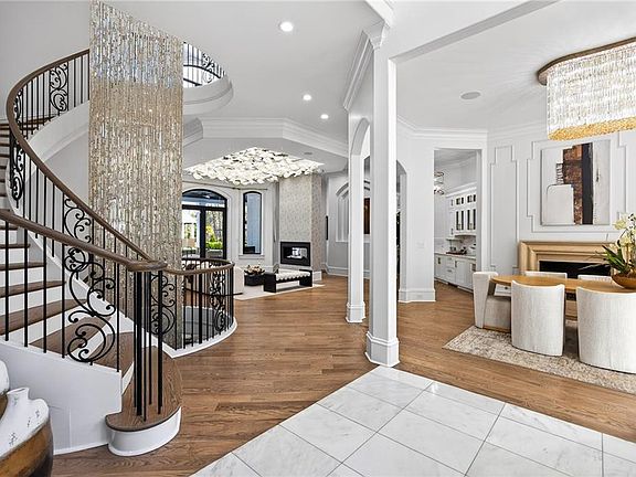 5th image of 5320 Riverview Rd