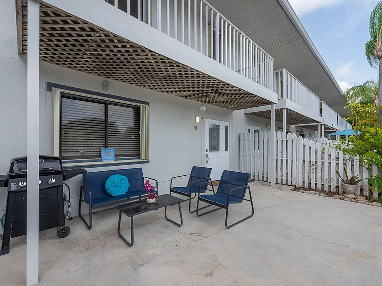324 W Pine St #11 — Photo 29