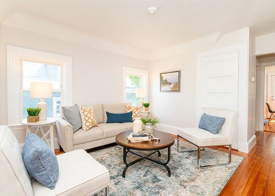 1st image of 23 Wenham St #3