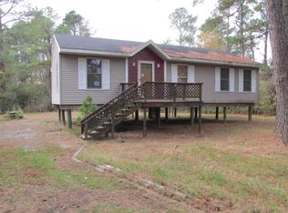 5256 Meadowview Ct, Chincoteague Island, VA 23336