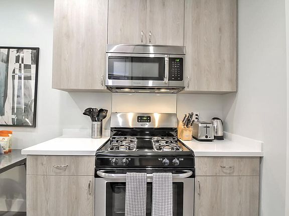 5th image of 1351 Mason St APT 7