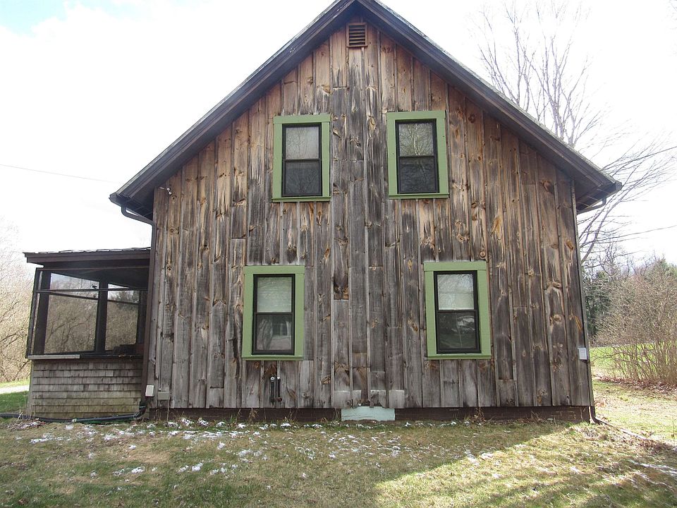 1st image of 701 Bluff Road