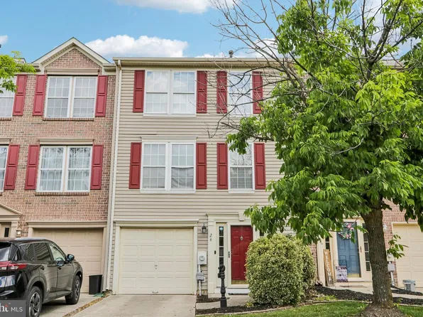 24 Clemens Ln, Turnersville, NJ 08012