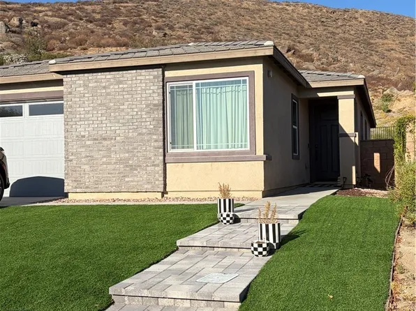 27462 Tyrrhenian Dr, Menifee, CA 92585