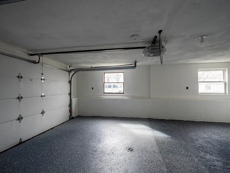 35 Nelson Ave #1 — Photo 25