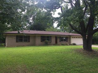 2703 Clinton St, Longview, TX 75604