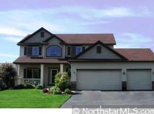 1205 Night Trl, Waconia, MN 55387