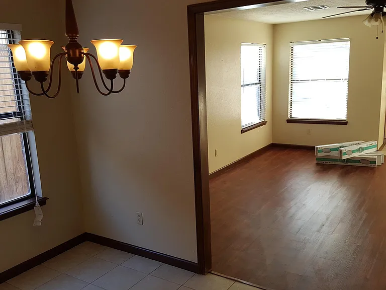 217 Barrett Pl — Photo 7