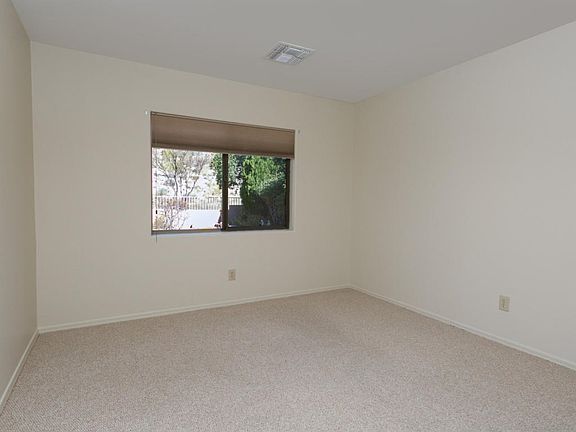 3rd image of 62106 E Sand Crest Dr