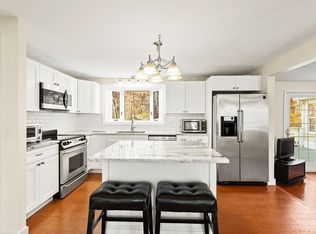 8 Pheasant Ln, North Easton, MA 02356