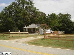 223 Cooper Bridge Rd, Woodruff, SC 29388