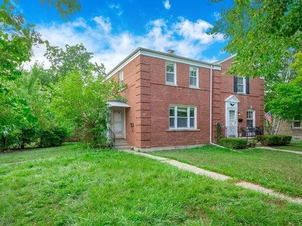 8302 Lawndale Ave, Skokie, IL 60076