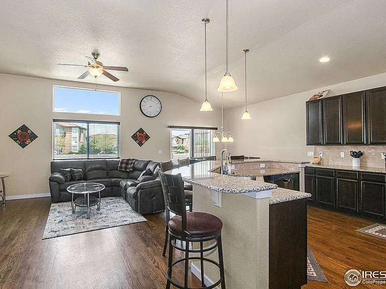 2869 Hydra Dr — Photo 23