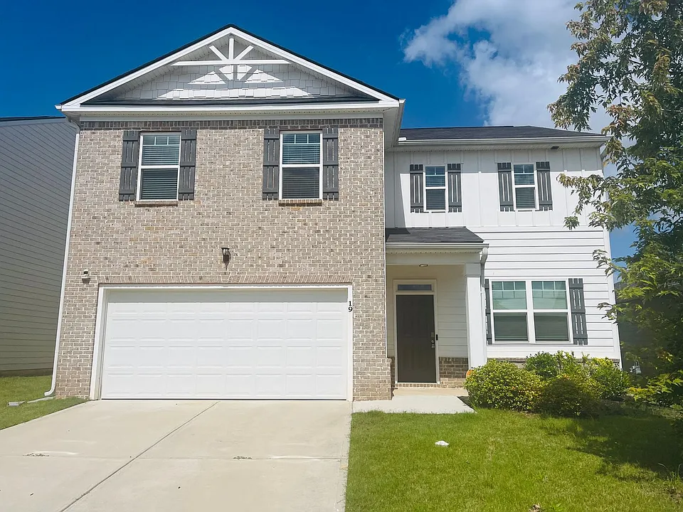 19 White Spruce Way