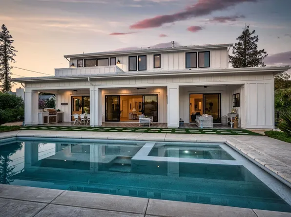 16 Upland Road, St. Helena, CA 94574