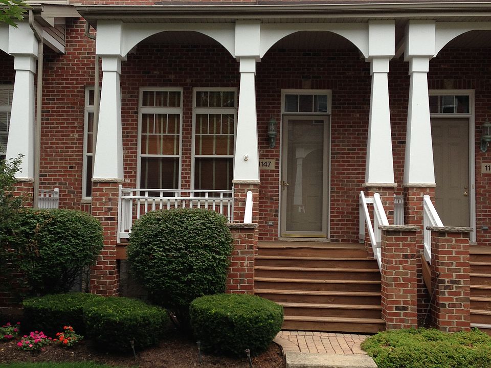 1st image of 1147 River Bend Ln