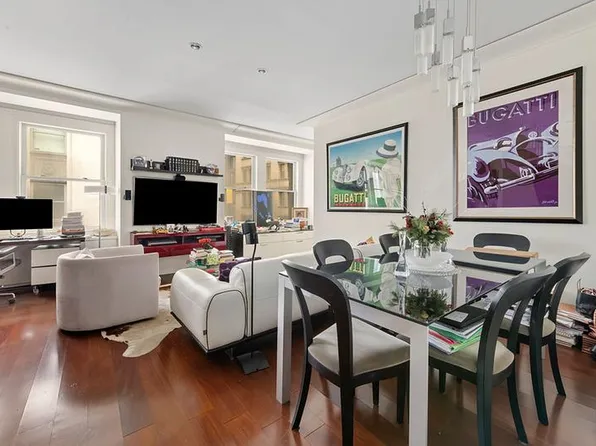 55 Wall St APT 810, New York, NY 10005