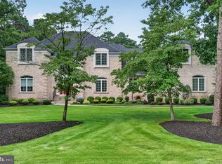 8 Eton Ln, Medford, NJ 08055
