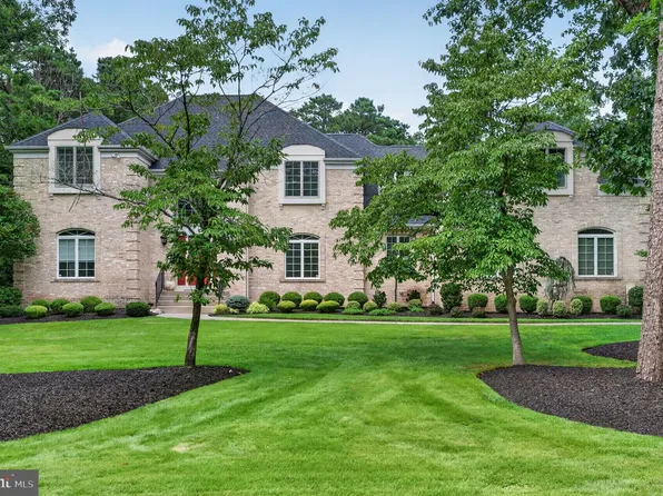 8 Eton Ln, Medford, NJ 08055