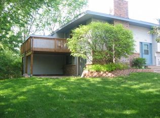 4466 Johnny Cake Ridge Rd #R, Eagan, MN 55122