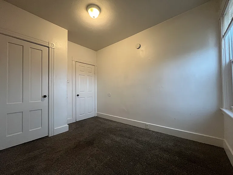 61 Fox St #2 — Photo 8
